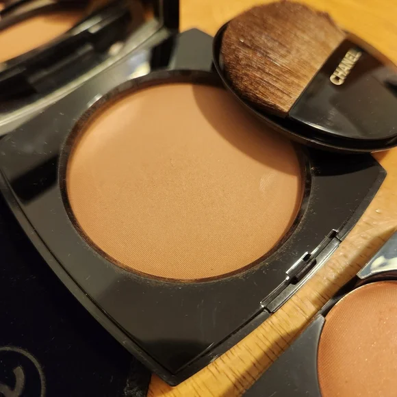 CHANEL Blush & Powder bundle - Picture 5 of 7